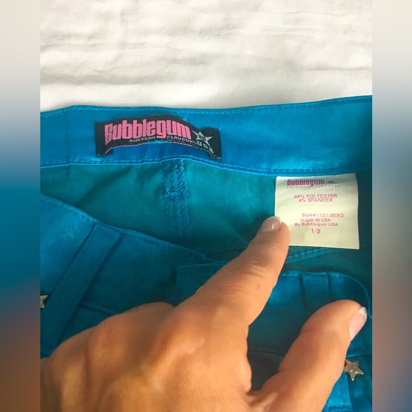 RARE vintage teal satin snakeskin look bubblegum pants - Picture 8 of 8